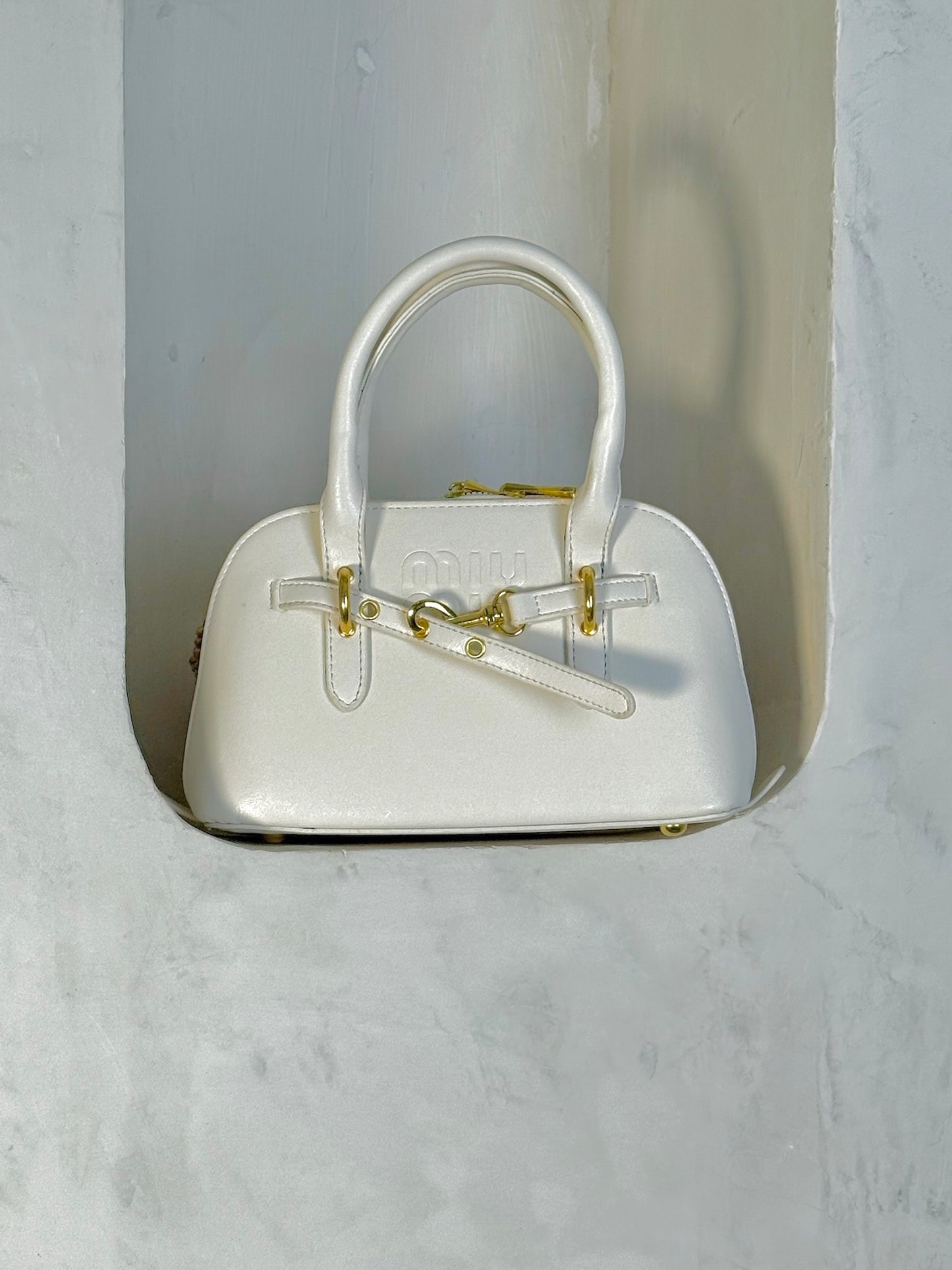 Cartera Miu Miu